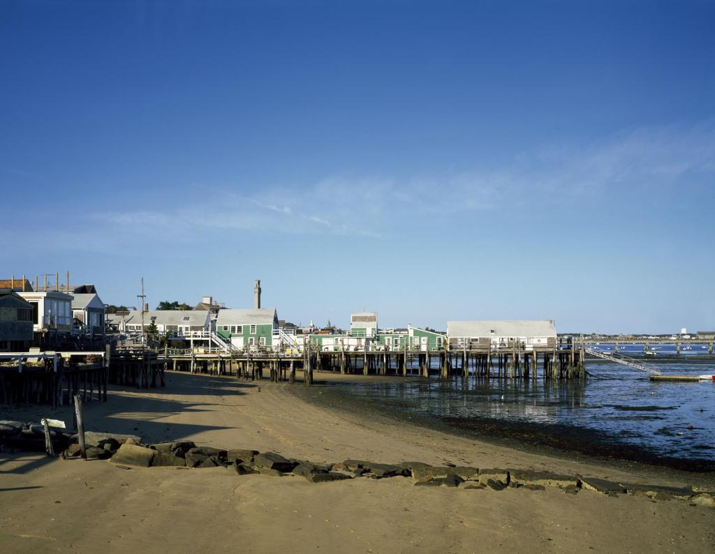 Lady of the Dunes: Provincetown, Massachusetts, beach at low tide, photographed by Carol M. Highsmith sometime between 1980 and 2006 — the town where Ruth Marie Terry was found, not the Race Point dunes site itself